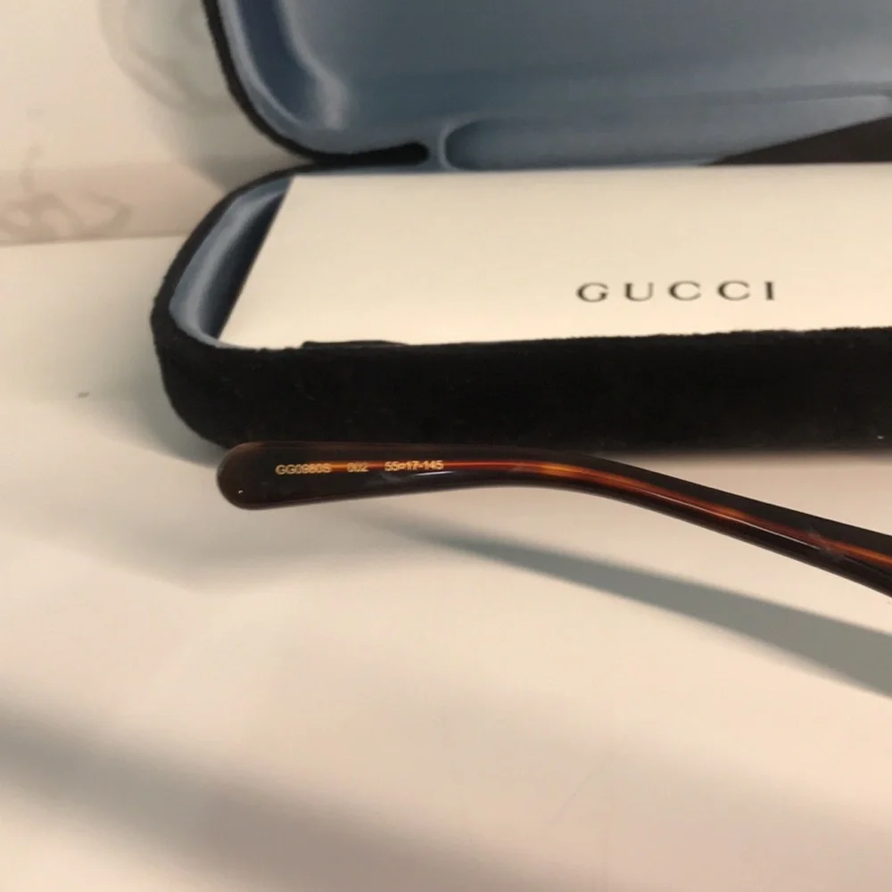 Authentic ✨ Brand New Gucci GG0980S 002 Sunglasses – Tortoise Havana with Orange